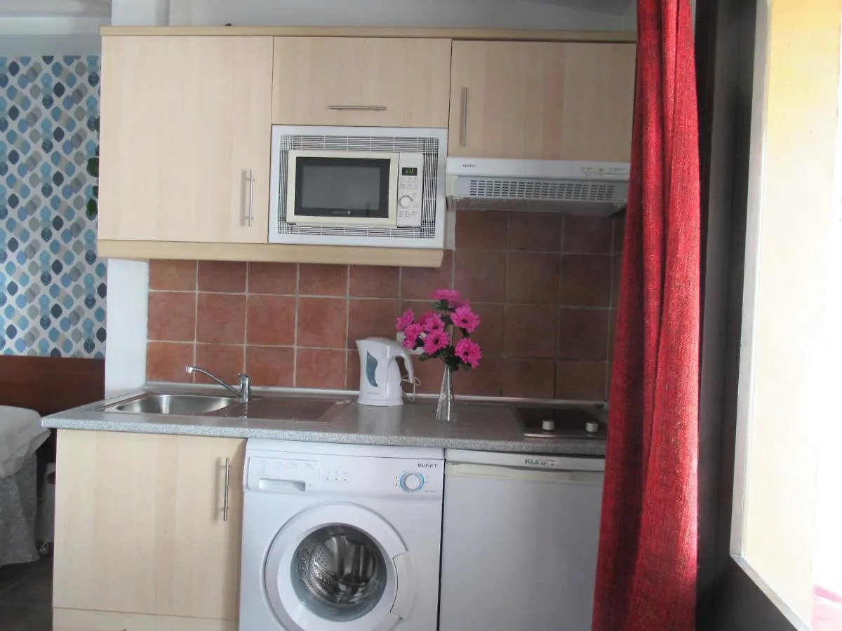 Estudio 1C En El Centro Con Terraza - Especial Parejas Lägenhet Nerja 0*,  Spanien
