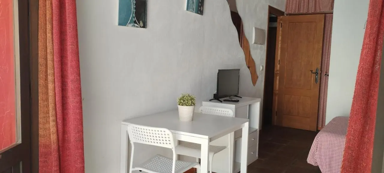 Estudio 1C En El Centro Con Terraza - Especial Parejas Lägenhet Nerja 0*,